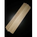 100 bâtons en bois pour barbe à papa.